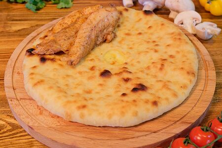 Осетинский пирог с курицей и грибами