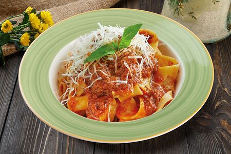 Паста Дженовезе с говядиной