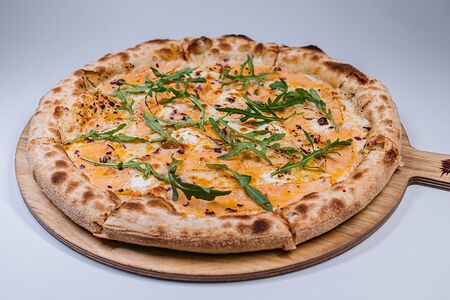 Пицца Лосось и крем-чиз