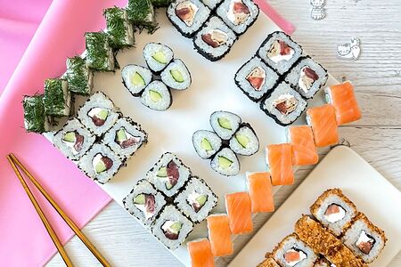 Сет Акихито