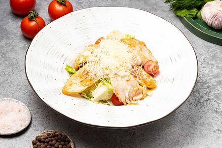 Цезарь с курицей