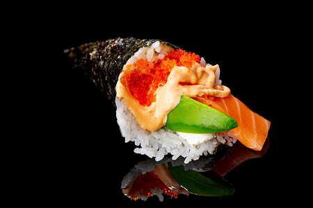 Темаки с лососем