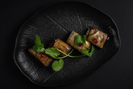 Рулетики из баклажанов с орехами