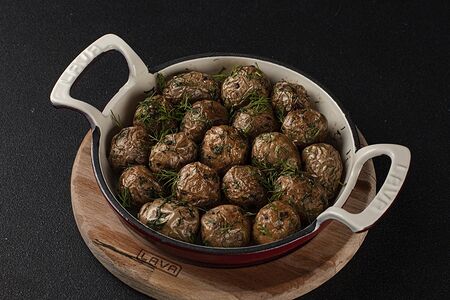 Картофель с укропом на кеци