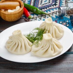 Хинкали классические из говядины и свинины