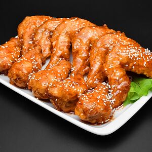 Крылышки Hit M