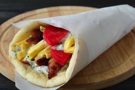 Сувлаки из курицы закрытые