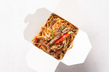 Wok с говядиной