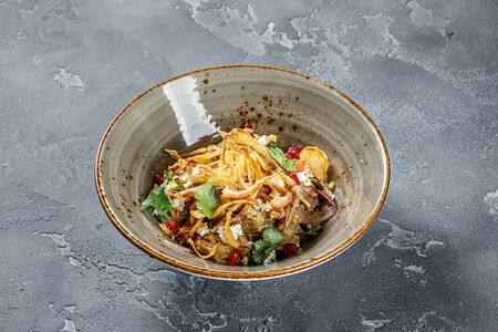 Баклажан с помидором и сыром Фета