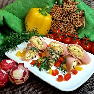 Рулетики из ветчины