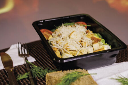 Цезарь с курицей