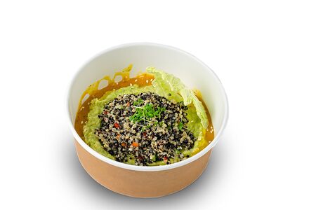 Салат Киноа микс авокадо