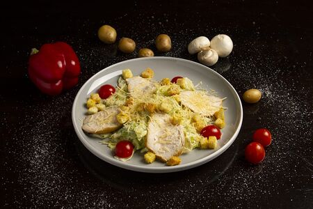 Цезарь с куриной грудкой