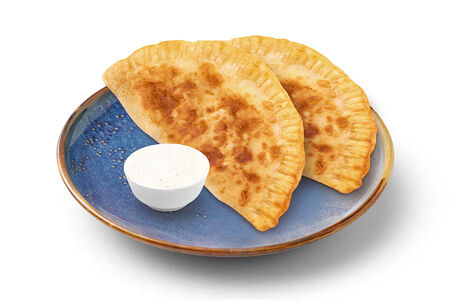 Чебуреки с лососем