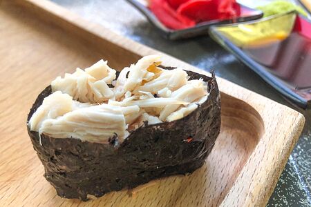 Гункан с курочкой