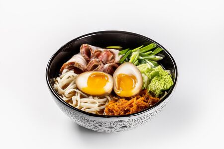 Рамен со cвинoй грудинкой