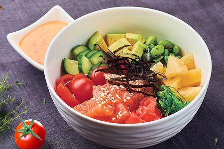 Поке с лососем