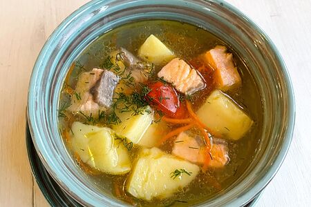 Уха из лосося