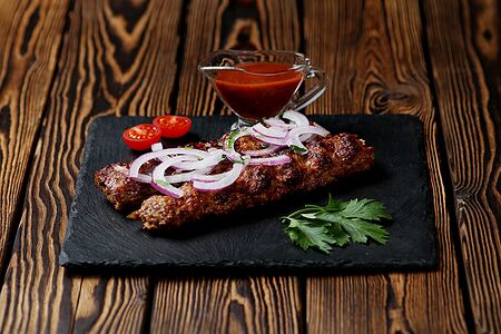 Люля-кебаб из говядины и баранины