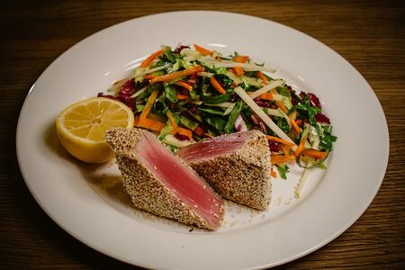 Тунец Татаки