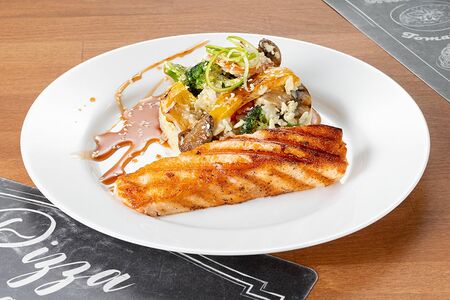 Стейк из лосося