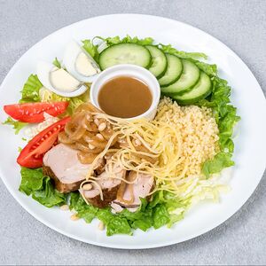 Боул с Ростбифом, Киноа и пармезаном