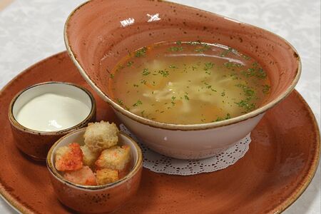 Куриный суп-лапша