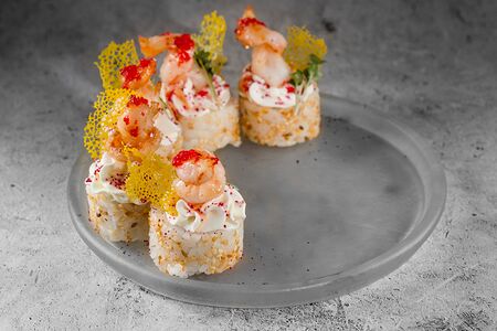 Yuzu Ролл с креветкой