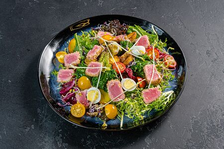 Нисуаз из свежего тунца