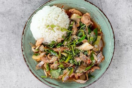 Ком Га Чуа Нгот