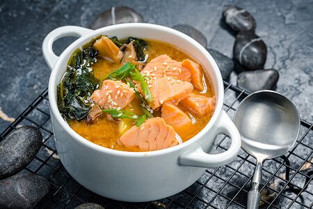 Мисо-суп с лососем