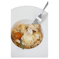 Феттуччине с курицей и грибами