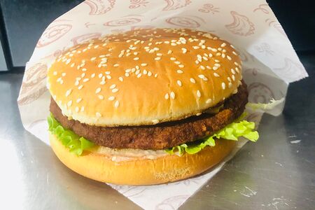 Бургер куриный
