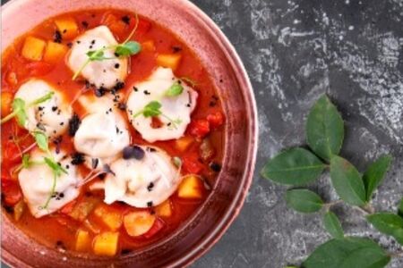 Суп с пельменями