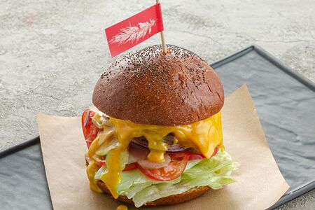 Бургер из мраморной говядины