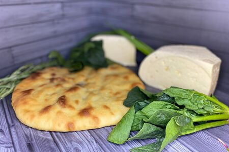 Осетинский пирог с сыром и шпинатом