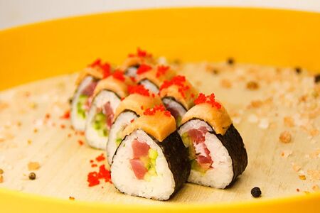 Ролл Лосось и Тунец