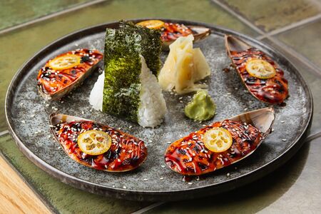 Мидии Гигант Киви