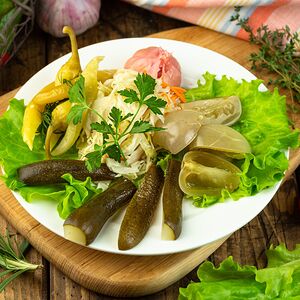 Тарелка солений