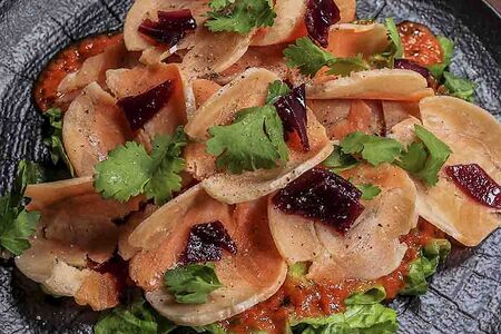 Строганина из форели