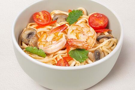 Wok Том ям с креветкой
