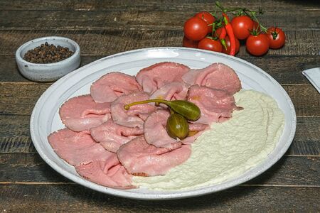 Вителло Тоннато