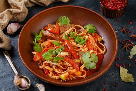 Жареный лагман