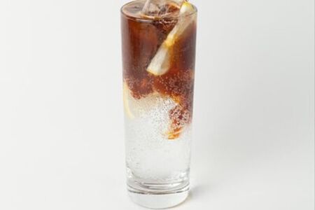 Холодный кофе Эспрессо-тоник Medium