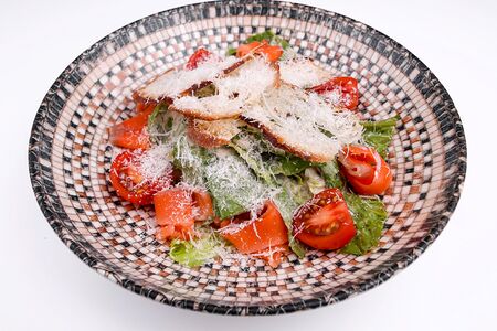 Цезарь с слабосоленым лососем