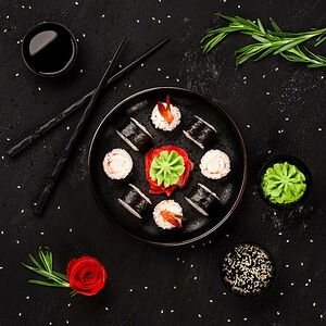 С тигровой креветкой