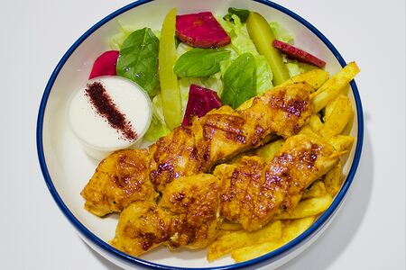 Шиш таук на тарелке