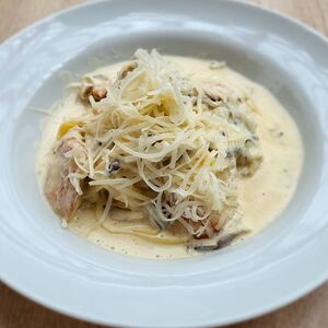 Паста Фетучини с курицей и грибами