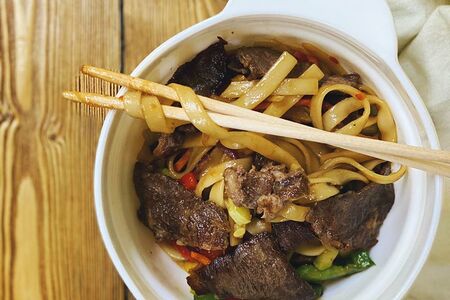 Вок с говядиной