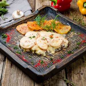 Мясо по-французски